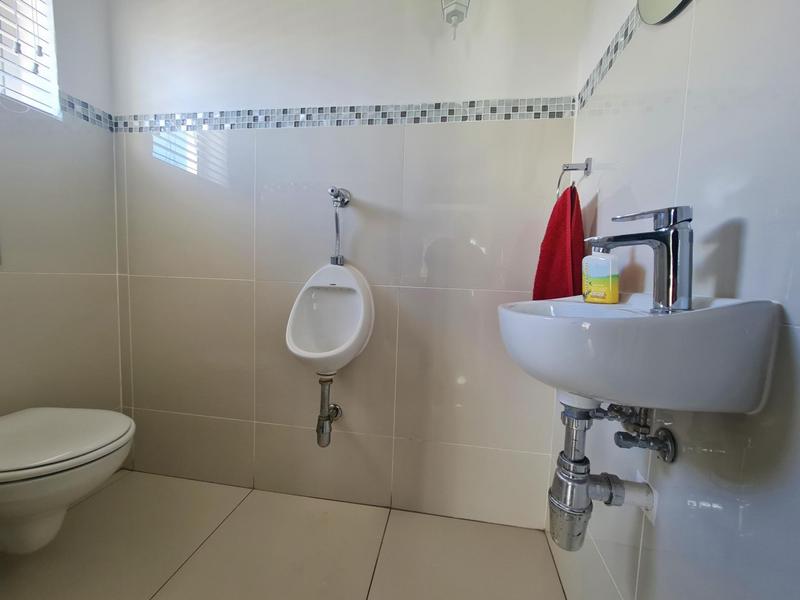 4 Bedroom Property for Sale in Myburgh Park Western Cape